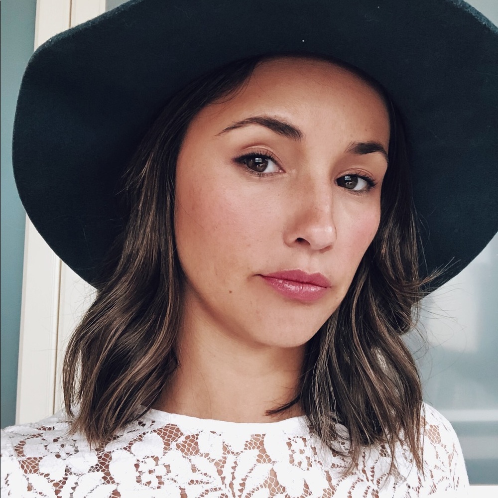 Meet your Posher, Mariana